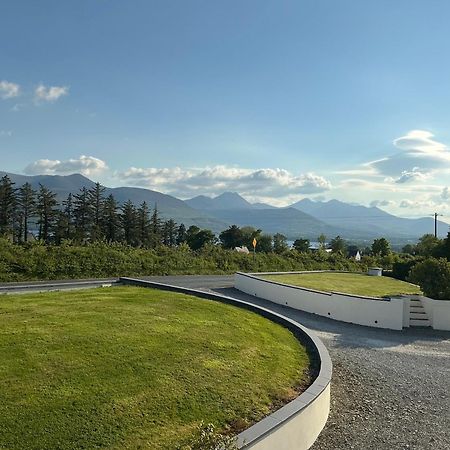 Arbutus Lodge Кілларні Екстер'єр фото